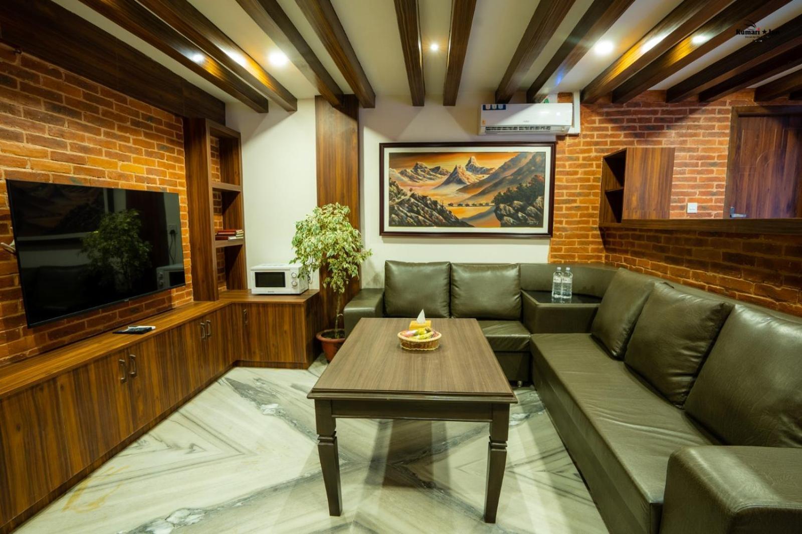 Kumari Star Inn Pokhara Extérieur photo